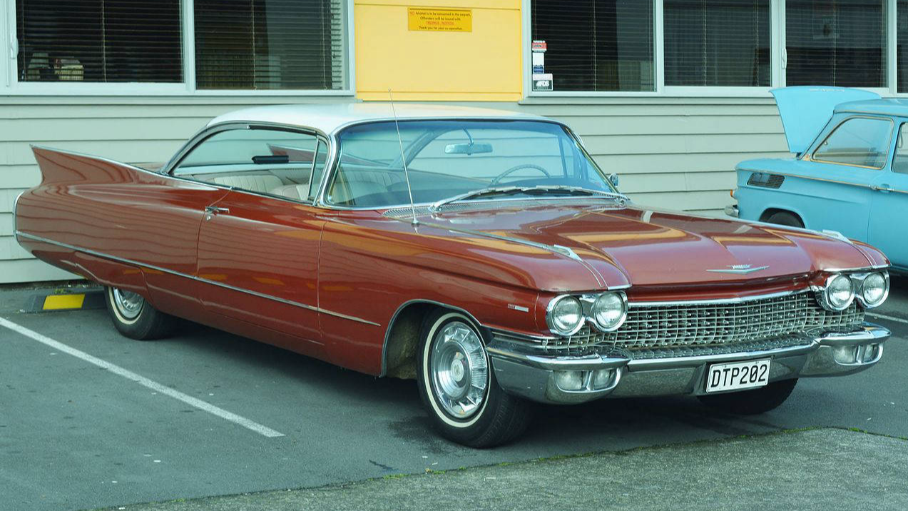 The Mansion at Glen Cove Car Show